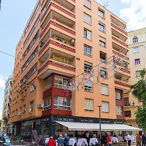 Young People Only, Soho Citycenter Apartamento Málaga